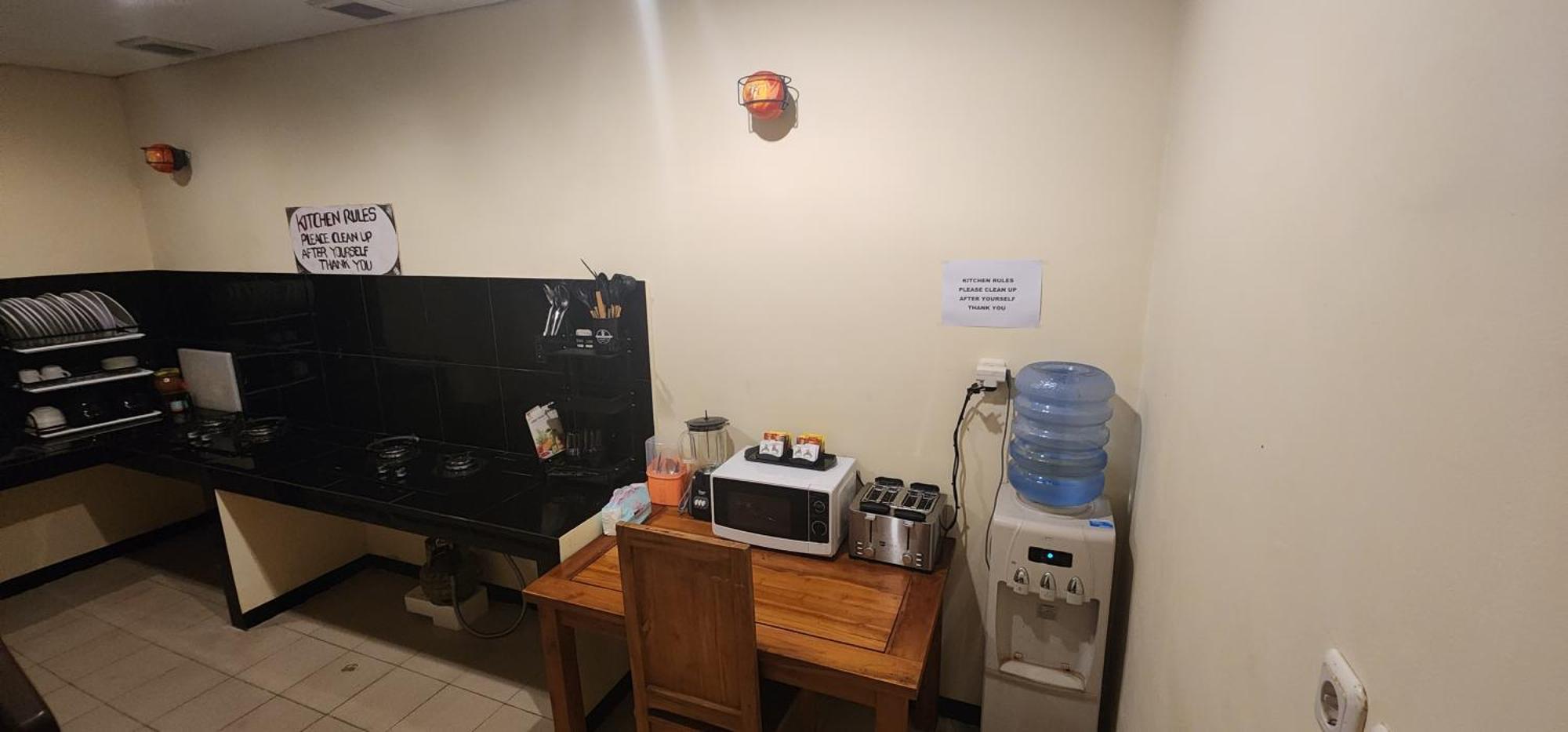 Caroline Guest House Canggu Εξωτερικό φωτογραφία