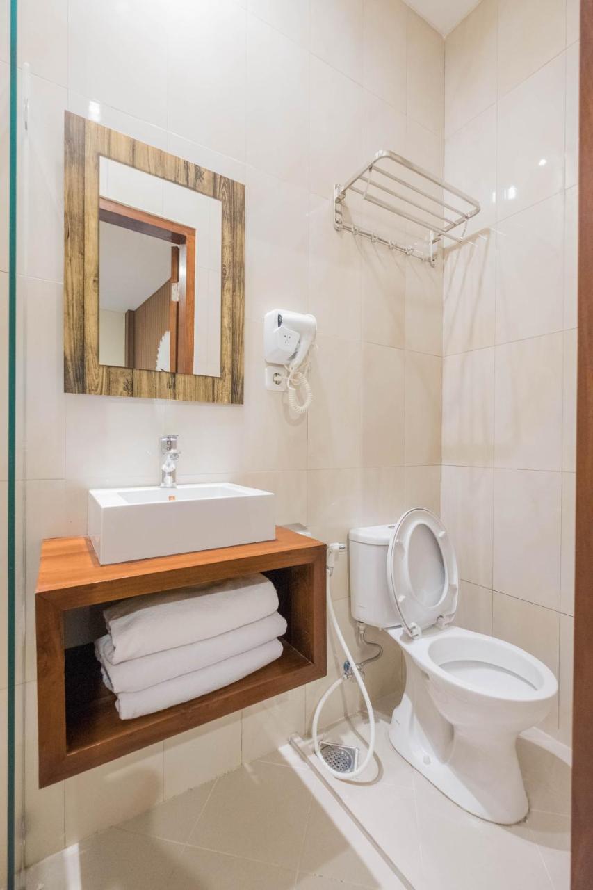 Caroline Guest House Canggu Εξωτερικό φωτογραφία