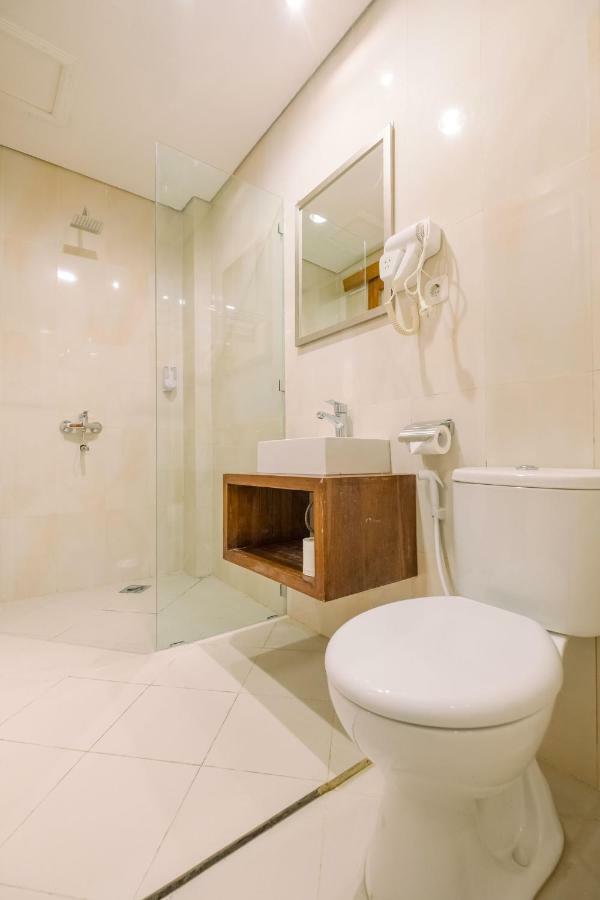 Caroline Guest House Canggu Εξωτερικό φωτογραφία